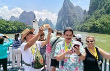 3-Day Private Guilin Tour with Li River Cruise and Yangshuo