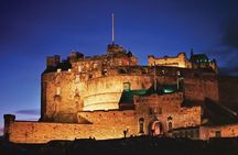 Royal Edinburgh Overnight Tour by Rail from London