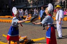 Alkmaar Cheese Market, & Zaanse Schans Guided Day Tour