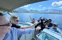 2 Hour Private Boat tour in the White Lightning up to 8 guests