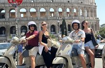 Vespa Tour in Rome by Night
