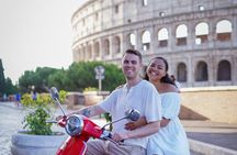 Rome's Easy Ride Vespa Photoshoot with Pick Up and Drop Off