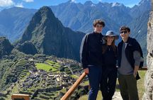 Private Tour in Machu Picchu with Professional Photos