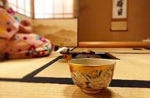Japanese Matcha Tea Ceremony and Kimono Experience in Hanayaka