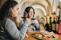 Guided Food Tour with Wine Tastings in Genoa