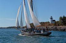 Day Sails and Sunset tours on Schooner Surprise in Camden Maine 