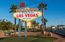 7 Magic Mountains Tour and Las Vegas sign on a Slingshot