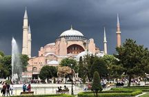 Hagia Sophia - Hippodrome - Iron Church - Balat & Boat Tour