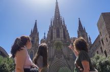 Barcelona Highlights Guided Tour with Monjuic Cable Car 