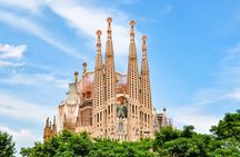 Explore Gaudí’s Masterpiece with Sagrada Familia Guided Tour
