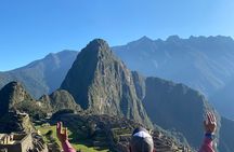 Private Tour in Machu Picchu with Professional Photos