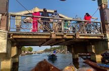 Hoi An Boat Ride and Release Lantern, Night Market Private Tour