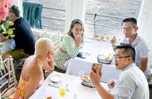 NYC Bottomless Brunch Cruise with Iconic Views