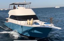 ViP Tour by Private Boat with Snorkeling and Lunch From Hurghada