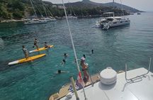 Red rocks & Hells' islands private getaway tour