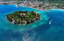 Private Boat Tour with 2 Stops Snorkeling and Wine