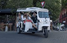 Madrid : The Signature Tuk Tuk Ride by Privé Experiences