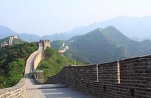 Full Day Guided Exploration of Beijing Badaling Great Wall