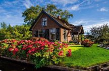 Giethoorn Private Day Tour From Amsterdam (Including Boat Tour!)