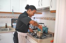 Market Tour & Paella or Fideua Cooking in Nicole's Barcelona Home