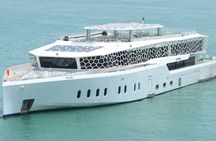 3-Hour Lotus Mega Yacht Dinner Cruise Dubai with Transfers