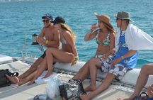 Isla Mujeres Basic Trip with Snorkel and Open Bar