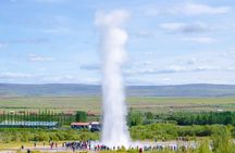 Small-group Golden Circle Classic Tour from Reykjavik 