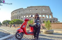 Rome Vespa tour with Pro Photographer 