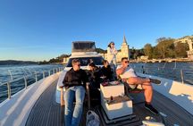 Istanbul Bosphorus Sunset Yacht Cruise with Guide and Snacks