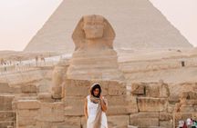 Private Day Tour to Giza Pyramids & Sphinx, Memphis and Saqqara 
