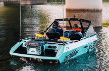 Jet Boat Adventure in the Smoky Moutains Island Pointe Tour