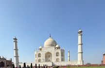 Agra Private Day Tour with Guide and Transportation