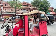 Jaipur Half-Day Heritage Tour by Women-Driven E-Rickshaw