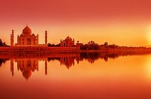 Taj Mahal Tour by Gatiman from Delhi