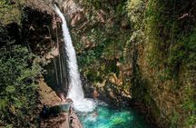 Private Tour to Oropendola Waterfall and Hot Springs with Lunch