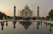 Taj Mahal Private Day Tour From Delhi with Transportation
