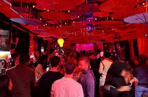 NYC Pub Crawl with Rooftop Clubbing Experience