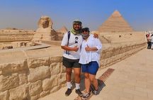 Private Guided Tour of The Grand Egyptian museum & Giza pyramids 