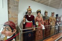 Familly friendly traditions & food tour: tailored tapas & games!