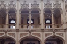 Historic center walking tour through time and space