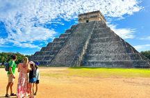 Chichen Itza Early Access & Catamaran to Isla Mujeres 