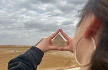 Day tour to the Great pyramid & the Egyptian Museum 