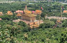 Oudong Mountain tour by Tuk Tuk/Car
