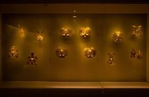 Walking Tour Candelaria plus Gold Museum with a Social Scientist