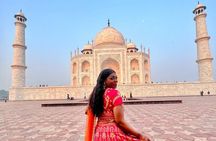 Overnight Taj Mahal, Agra Fort & Baby Taj Tour from Delhi by Car