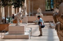 Louvre Museum with Mona Lisa Direct Entry Experience 