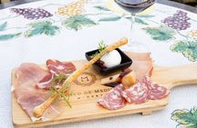 Pompeii Vineyard Escape: Private Wine Tasting & Lunch