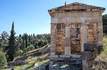 Delphi Arachova & Monast. Hosios Loukas from Athens Private Tour