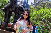 Medellin City Tour with Artistic Book Included
