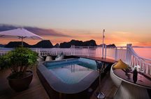 From Hanoi: Luxurious 2-Day Halong Bay Voyage on Hermes Cruise